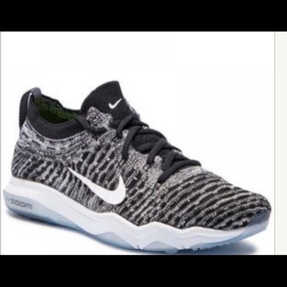 Nike Air Zoom Fearless FK Lux Training, only worn once.